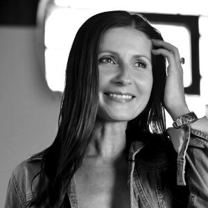 Über: Daniela C. Szasz